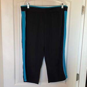 Made for Life Black and Blue Capri Athletic Pants